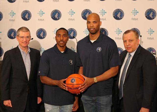 感慨万分 感慨万分