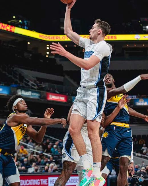 从战术角度 从战术角度