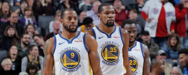 [CBA]“约老师”微微发力 詹姆斯无奈空砍